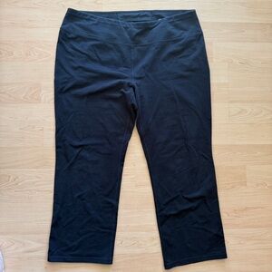 Athletic Works Women’s Black Activewear Straight-Leg Pants, XXXL (22) Petite